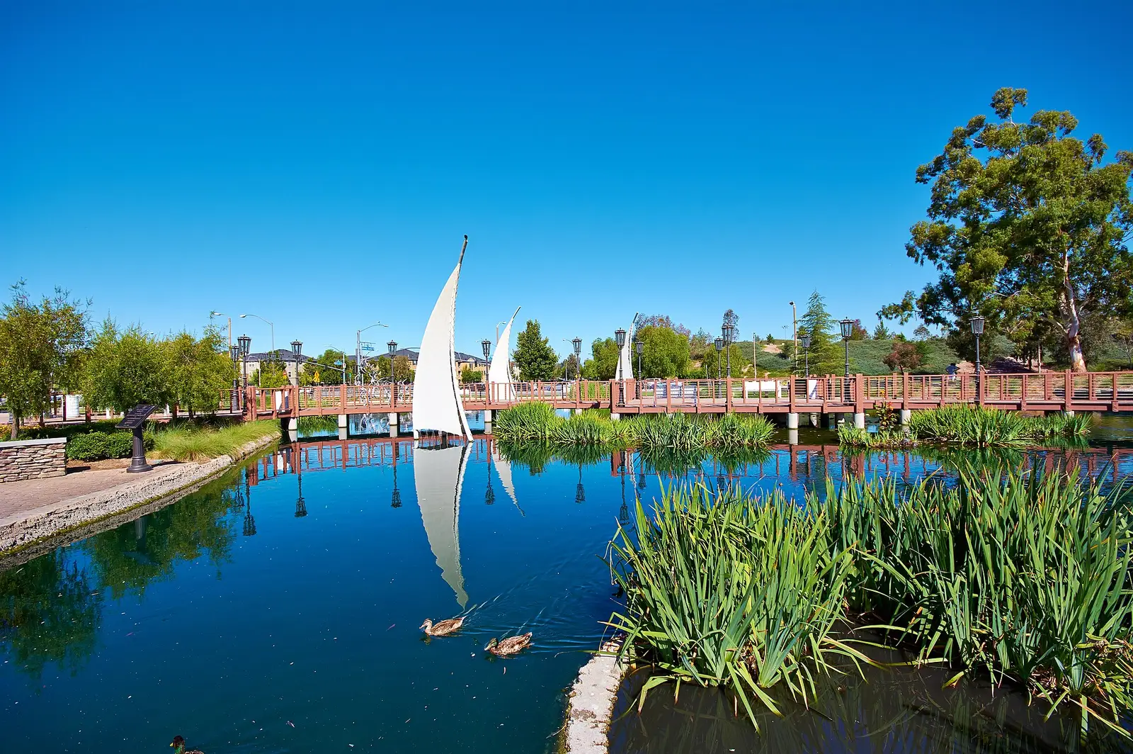The Bridgeport community lake in Santa Clarita, California